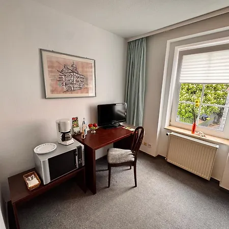 Apartment Budget For Workers Private Toilet & Free Parking *
